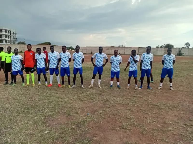 Wachezaji wa Rorya United wakipiga picha ya pamoja